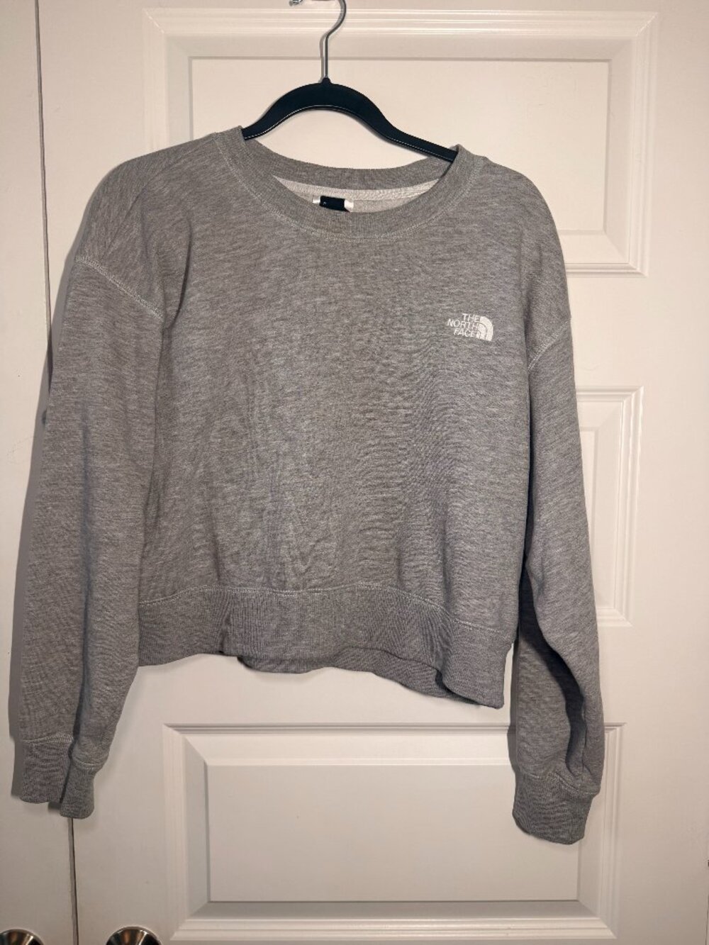 The North Face Grey Crewneck Pullover | Women’s Medium